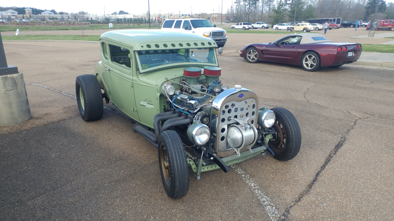 Illustration for article titled 40th Annual Dixie Rod Run